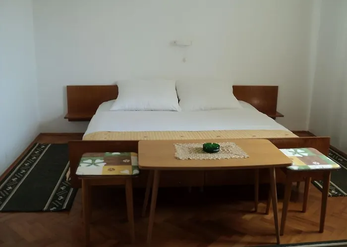 Guest house Double Banjol 11716b Banjol